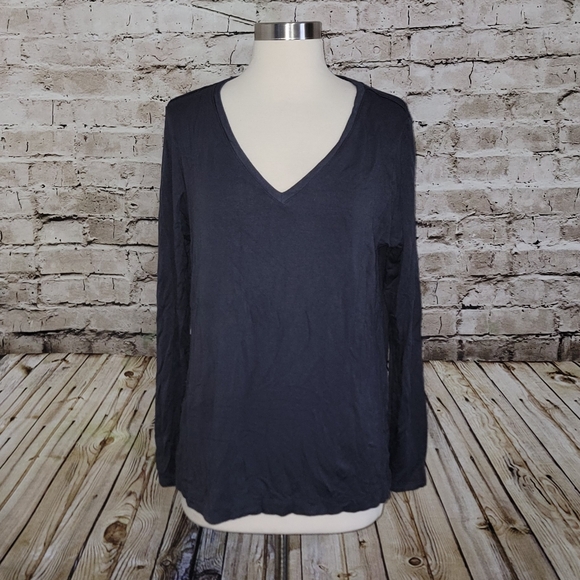 Lou & Grey Tops - Lou&Grey Top Size L Gray